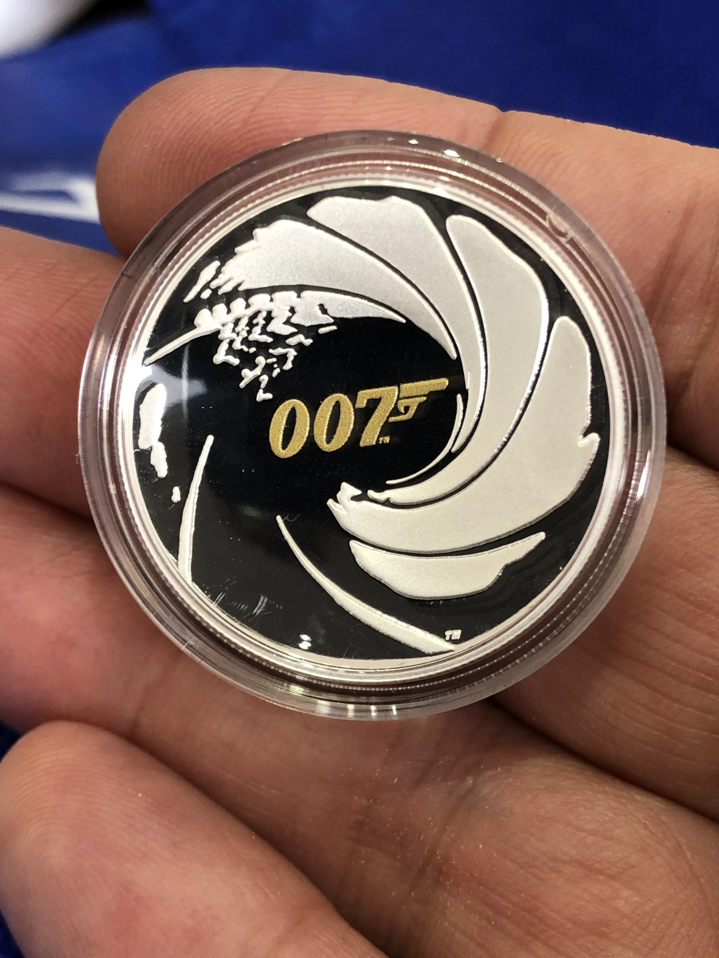 James Bond Showcase — Numistacker Numismatic Services